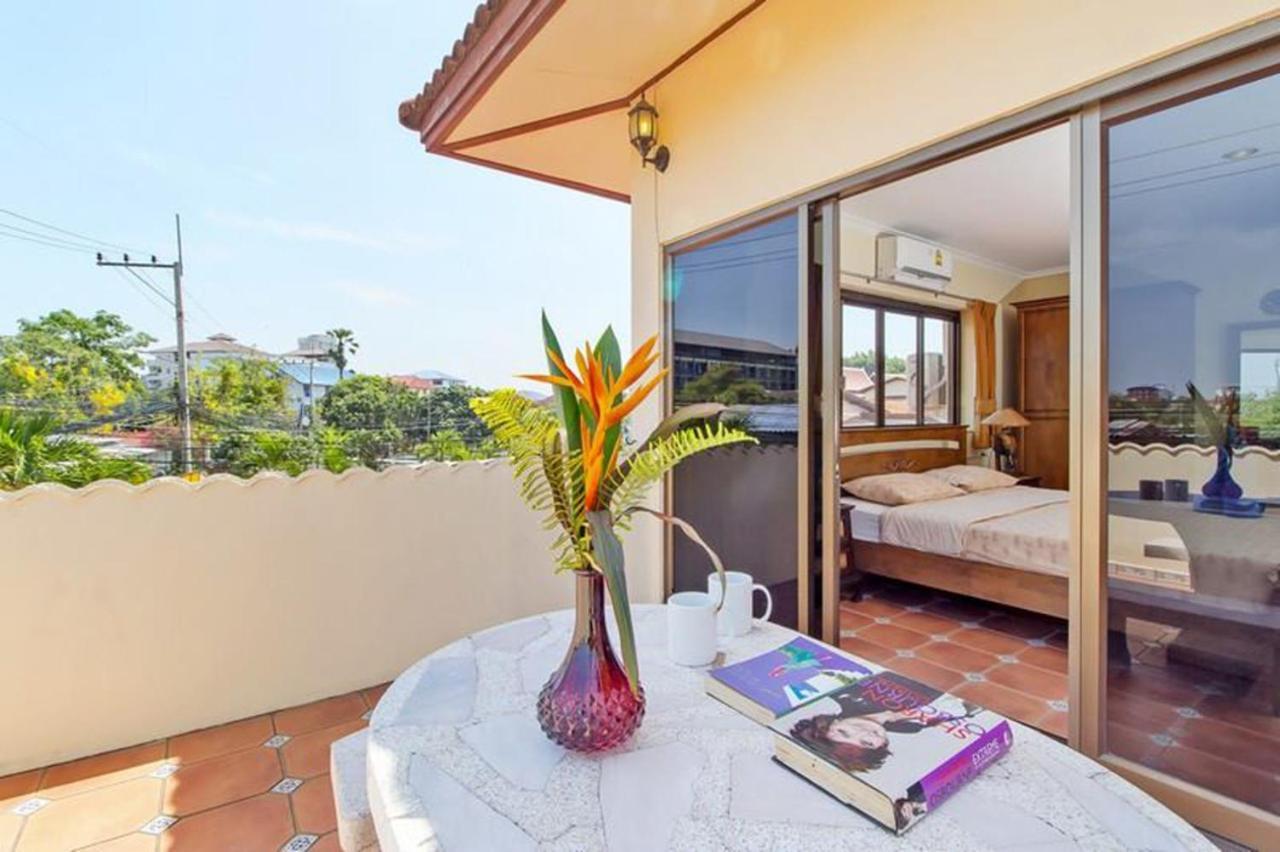 Viewbor Villa - Pattaya Holiday House Walking Street 4 Bedrooms Экстерьер фото